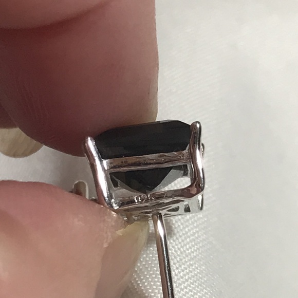 Black Spinel dangle Earrings - Picture 5 of 5